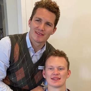 Meet your Posher, Mark